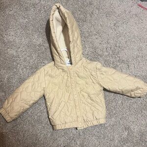 Old Navy Quilted Jacket in Tan